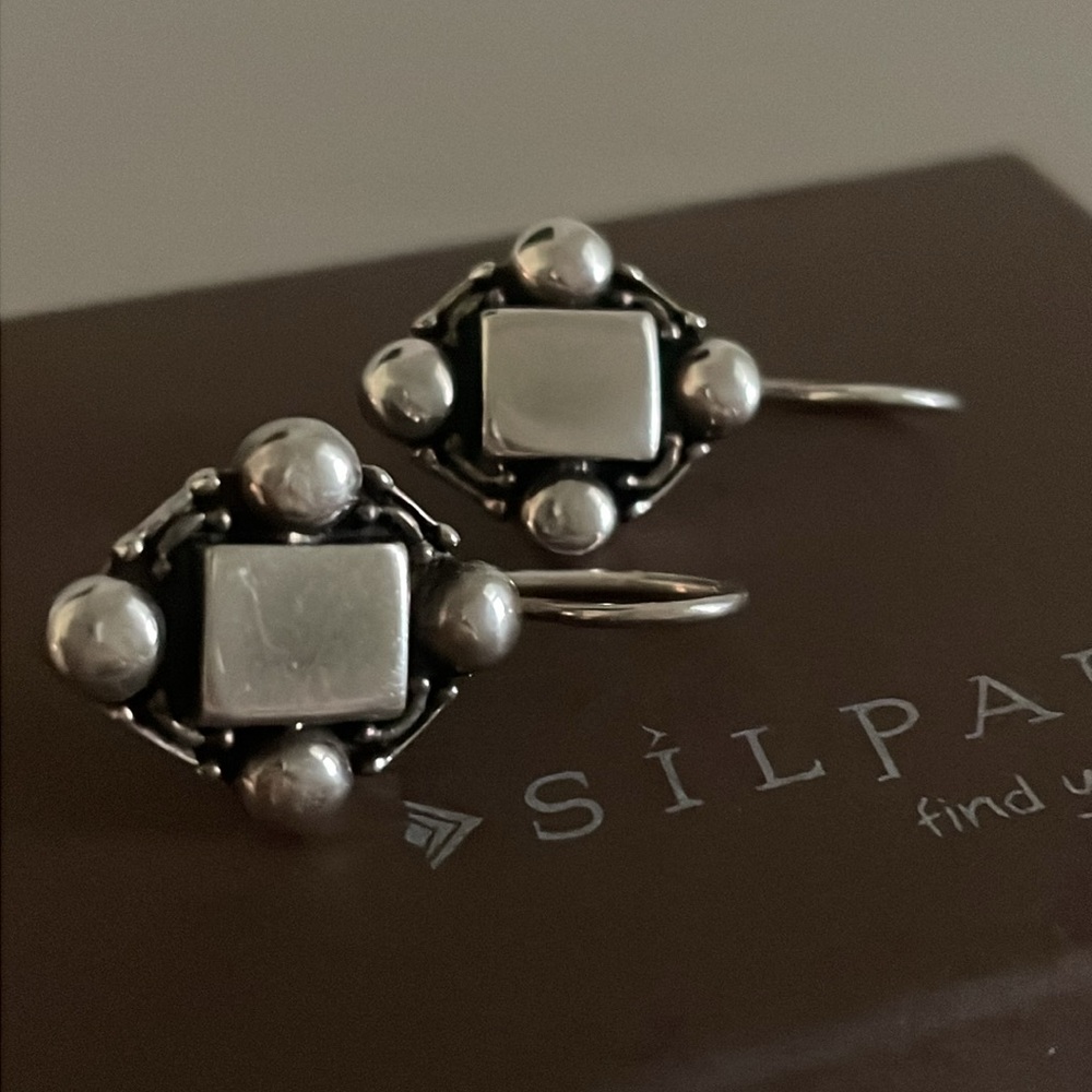 Silpada Sterling Silver Vintage French Wires W0335